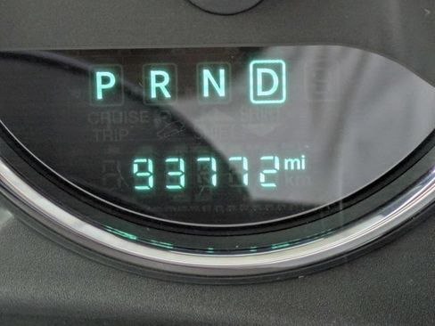 Used 2015 Jeep Wrangler Unlimited Rubicon w/ Connectivity Group AWD/4WD image 26
