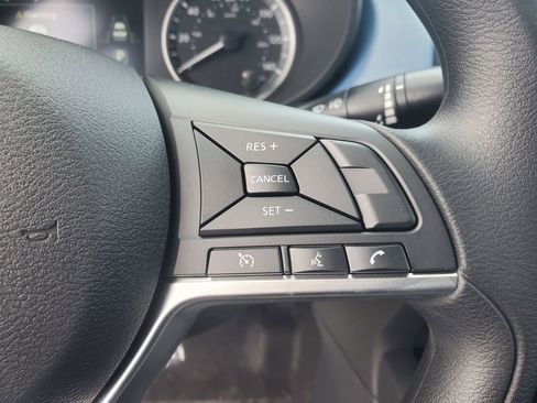 New 2025 Nissan Versa SV w/ Trunk Package image 17