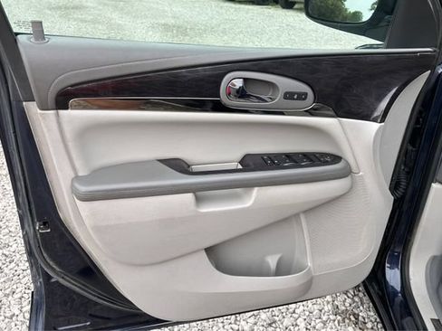 Used 2016 Buick Enclave Leather AWD/4WD image 19