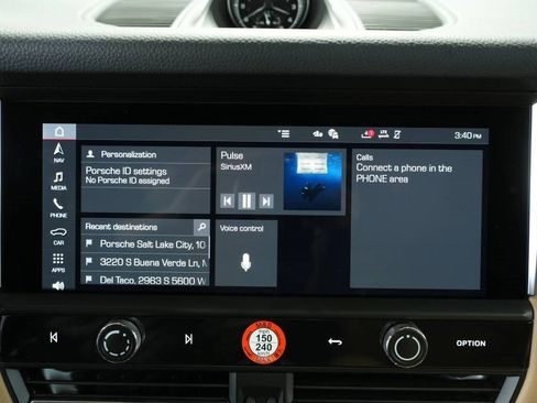 Used 2025 Porsche Macan image 17