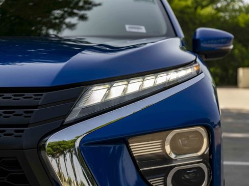 Used 2022 Mitsubishi Eclipse Cross SE FWD image 11