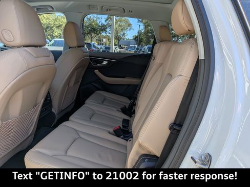 New 2026 Audi Q7 Premium image 17