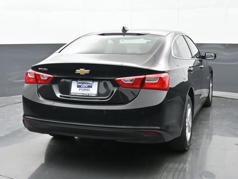 Used 2024 Chevrolet Malibu LS image 3