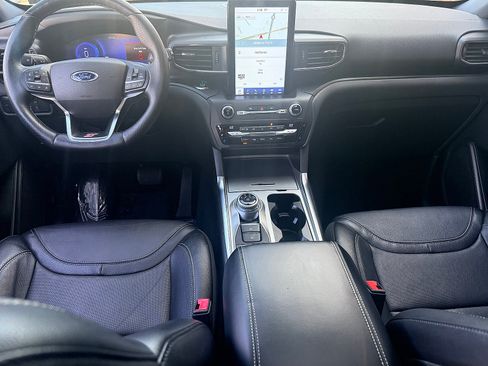 Used 2020 Ford Explorer ST w/ ST Street Pack AWD/4WD image 17