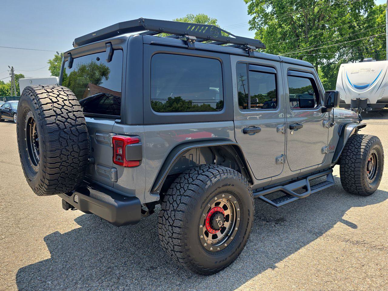 Used 2021 Jeep Wrangler Unlimited Rubicon AWD/4WD image 2