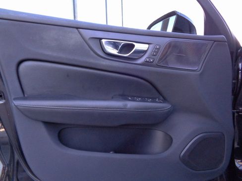 Used 2023 Volvo S60 B5 Plus w/ Climate Package image 14