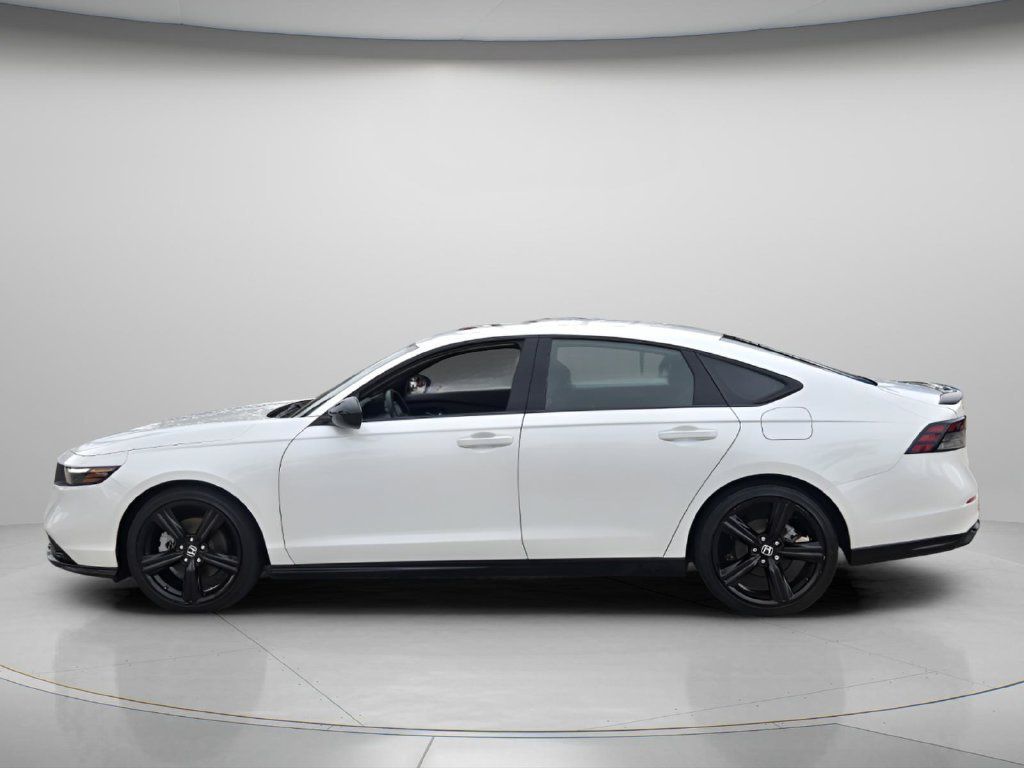 Certified 2024 Honda Accord Sport image 5