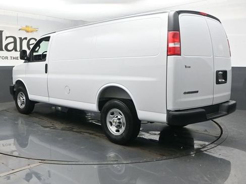 New 2026 Chevrolet Express 2500 image 14