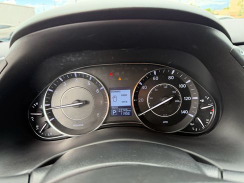 Used 2019 Nissan Armada SL w/ Premium Package RWD image 18