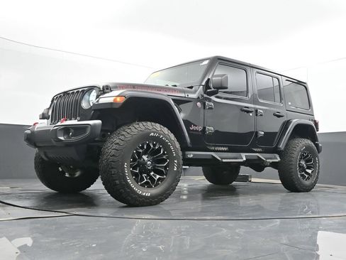 Used 2018 Jeep Wrangler Unlimited Rubicon w/ Dual Top Group AWD/4WD image 49