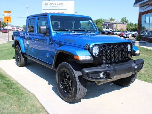 Used 2021 Jeep Gladiator Sport AWD/4WD image 3