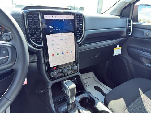 New 2026 Ford Ranger XLT w/ Equipment Group 301A High image 13