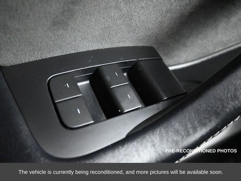 Used 2022 Tesla Model 3 image 24