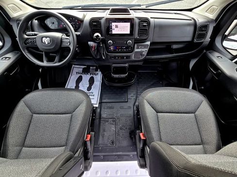 Used 2025 RAM ProMaster 2500 w/ Storage Group image 9