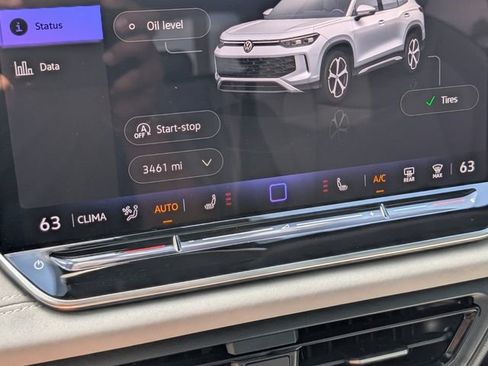 Used 2026 Volkswagen Tiguan SE R-Line image 24