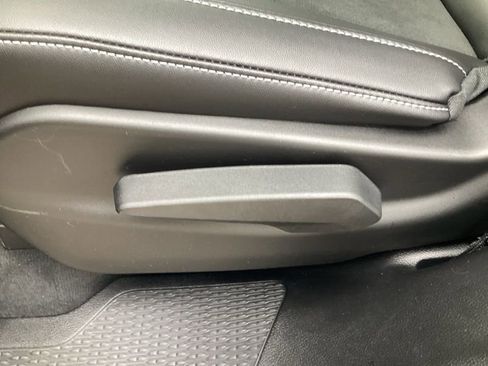 New 2025 Jeep Grand Cherokee L Altitude AWD/4WD image 21