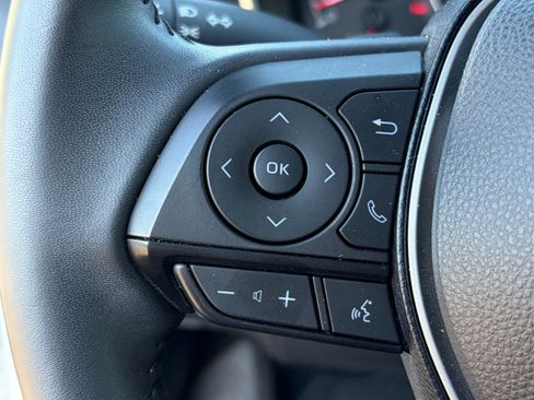 Used 2020 Toyota Corolla SE w/ Carpet Mat Package FWD image 20