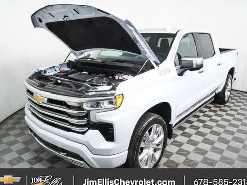 New 2026 Chevrolet Silverado 1500 High Country AWD/4WD image 31