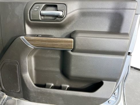 Used 2022 Chevrolet Silverado 1500 LT Trail Boss w/ Bed Protection Package AWD/4WD image 34