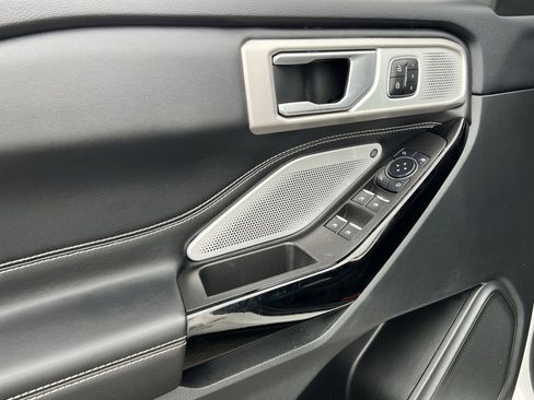 Used 2023 Ford Explorer ST w/ Equipment Group 401A image 15