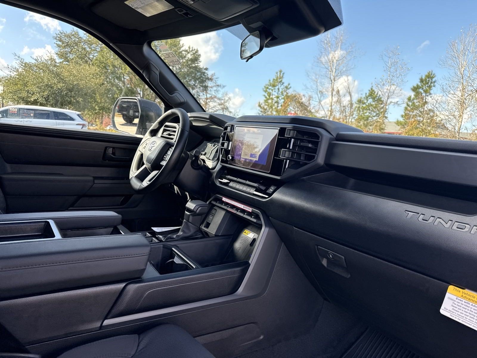 New 2025 Toyota Tundra SR w/ SR Tow Package AWD/4WD image 33