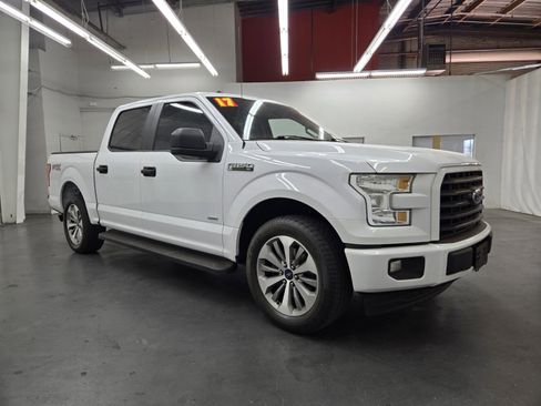 Used 2017 Ford F150 XL w/ Equipment Group 101A Mid RWD image 4