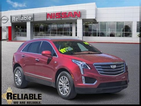 Used 2019 Cadillac XT5 Luxury FWD image 1