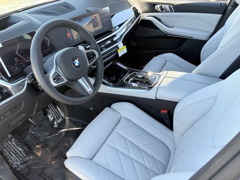 Used 2026 BMW X5 sDrive40i w/ M Sport Package RWD image 18
