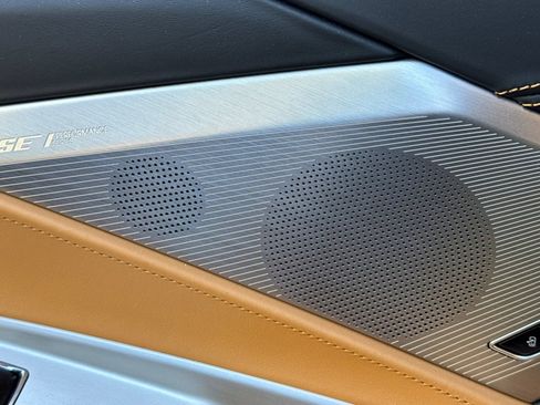 Used 2020 Chevrolet Corvette Stingray Premium Cpe w/ 3LT Preferred Equipment Group image 38