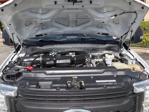 Used 2018 Ford F350 XL w/ Power Equipment Group image 12