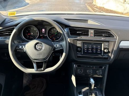 Certified 2020 Volkswagen Tiguan S image 24