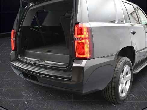Used 2018 Chevrolet Tahoe LT AWD/4WD image 14