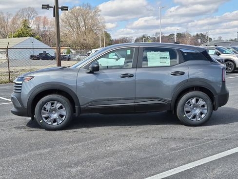 New 2026 Nissan Kicks S image 5