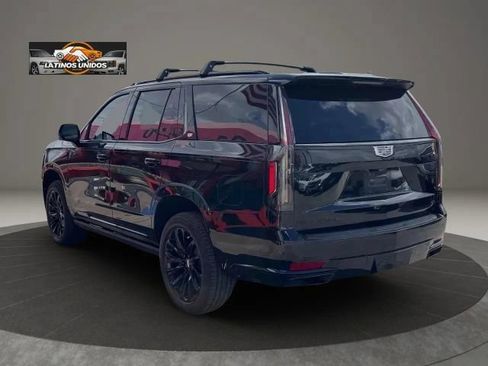 Used 2022 Cadillac Escalade Sport Platinum w/ LPO, ONYX Package AWD/4WD image 4