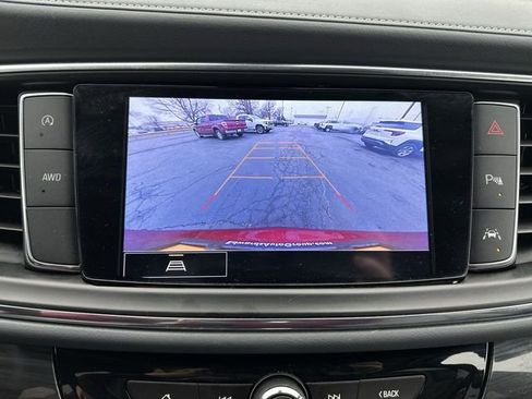 Used 2023 Buick Enclave Essence w/ Sport Touring Edition image 15