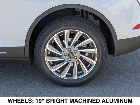 New 2025 Lincoln Corsair Reserve image 6