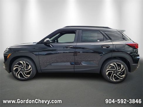 New 2026 Chevrolet TrailBlazer RS w/ Convenience Package image 2
