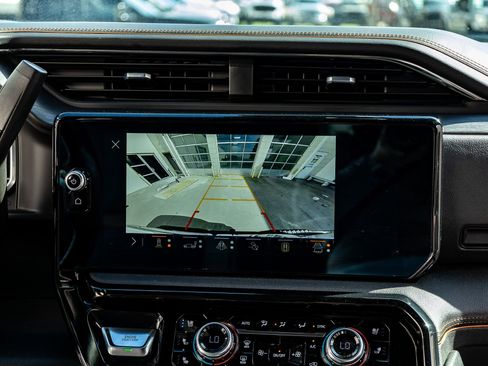 Used 2024 GMC Sierra 3500 AT4 w/ AT4 Premium Plus Package image 25