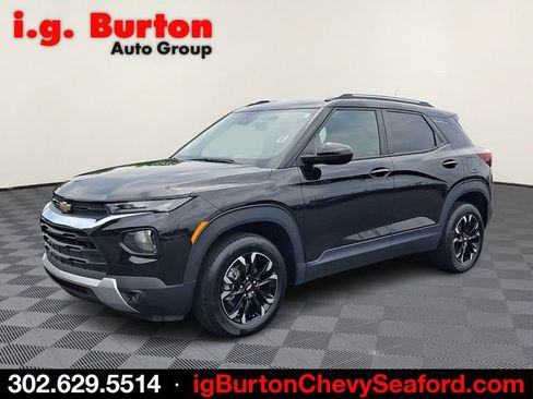 Certified 2023 Chevrolet TrailBlazer LT w/ Convenience Package AWD/4WD image 3