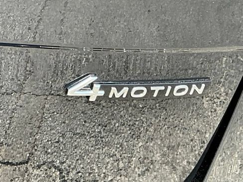 Used 2024 Volkswagen Tiguan S AWD/4WD image 10
