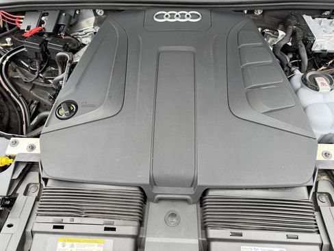Used 2023 Audi Q7 2.0T Premium Plus w/ Premium Plus Package AWD/4WD image 33