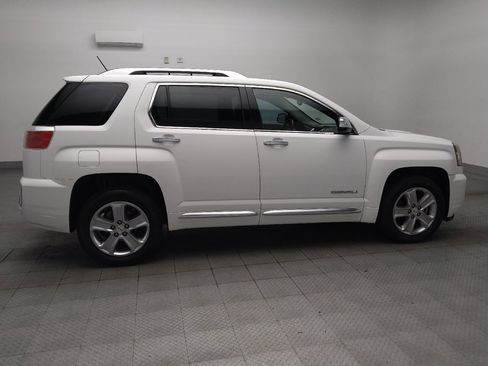 Used 2016 GMC Terrain Denali FWD image 10