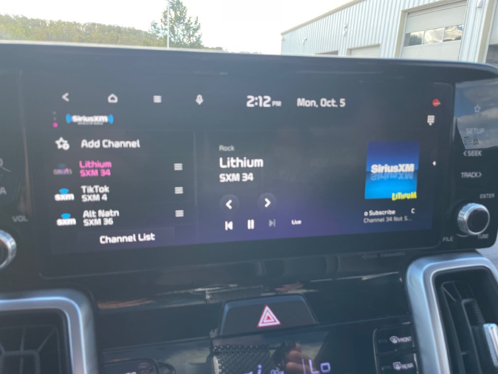 Certified 2023 Kia Sorento X-Line EX AWD/4WD image 45