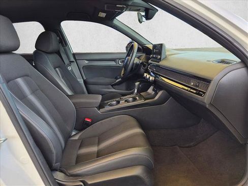 Used 2024 Honda Civic Sport image 19
