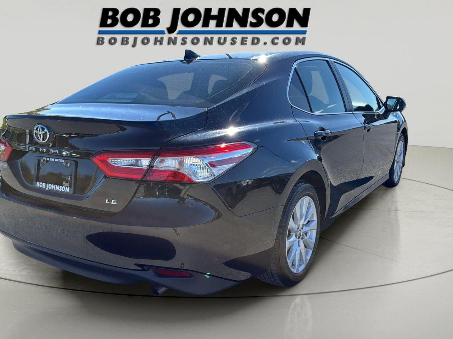 Used 2020 Toyota Camry LE FWD image 9