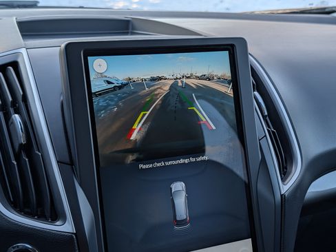 Certified 2023 Ford Edge SEL image 20