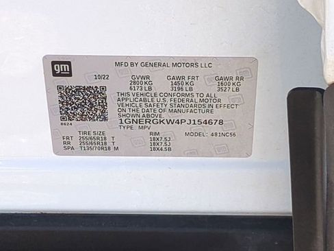 Used 2023 Chevrolet Traverse LT FWD image 37