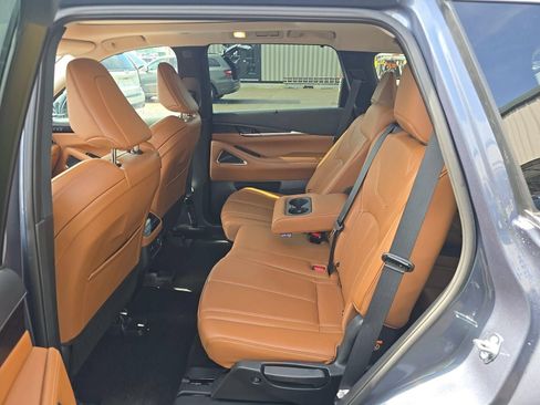 Certified 2025 INFINITI QX60 Sensory w/ Vision Package AWD/4WD image 2