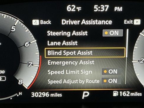 Used 2023 INFINITI QX60 Luxe w/ Cargo Package image 8