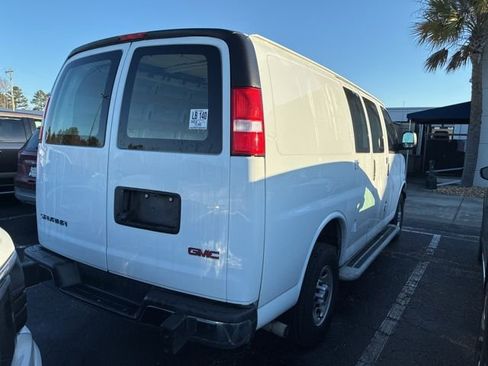 Used 2024 GMC Savana 2500 w/ Driver Convenience Package image 2